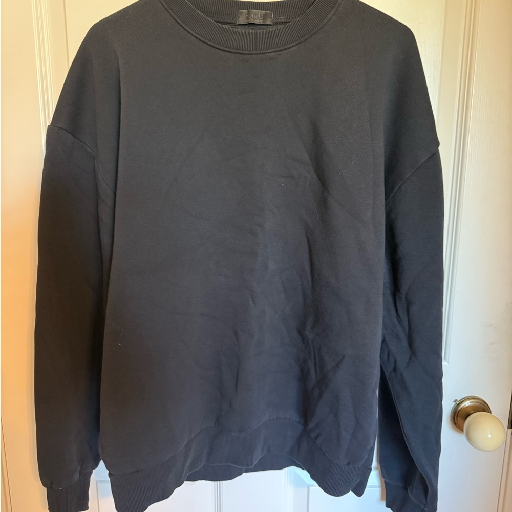 Nuuds Women’s Black Crew Sweatshirt. Size S
